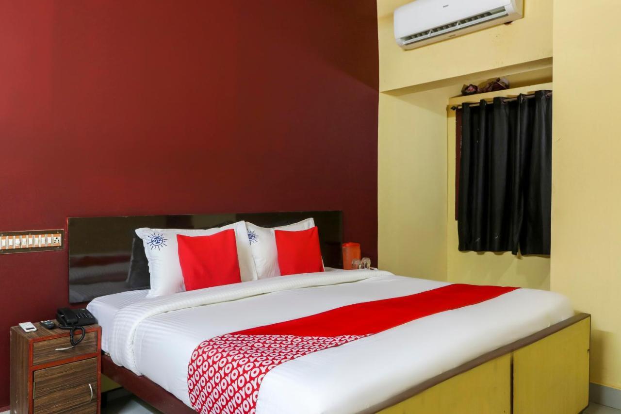Oyo 45895 Hotel Blue Nile Ченнаи Экстерьер фото